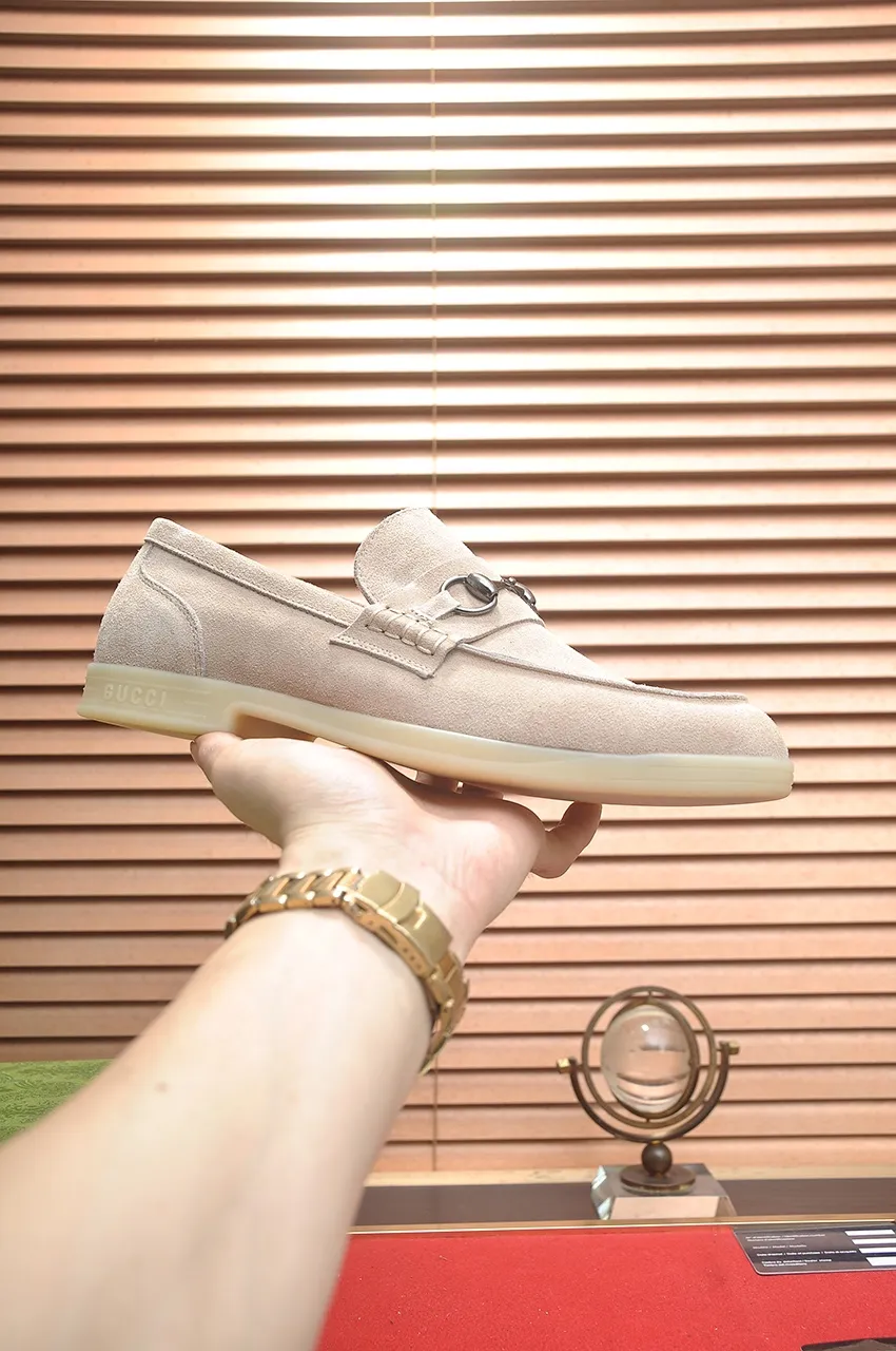 Men's shoes 💰440💶【GUCCI】 (High-end Niuli) New 🍀Gucci* - top version Gucci classic casual leather shoes! It is made of imported original cowhide and has a comfortable first layer of cowhide lining! Original wear-resistant rubber outsole! High quality products! Code number 38-44!